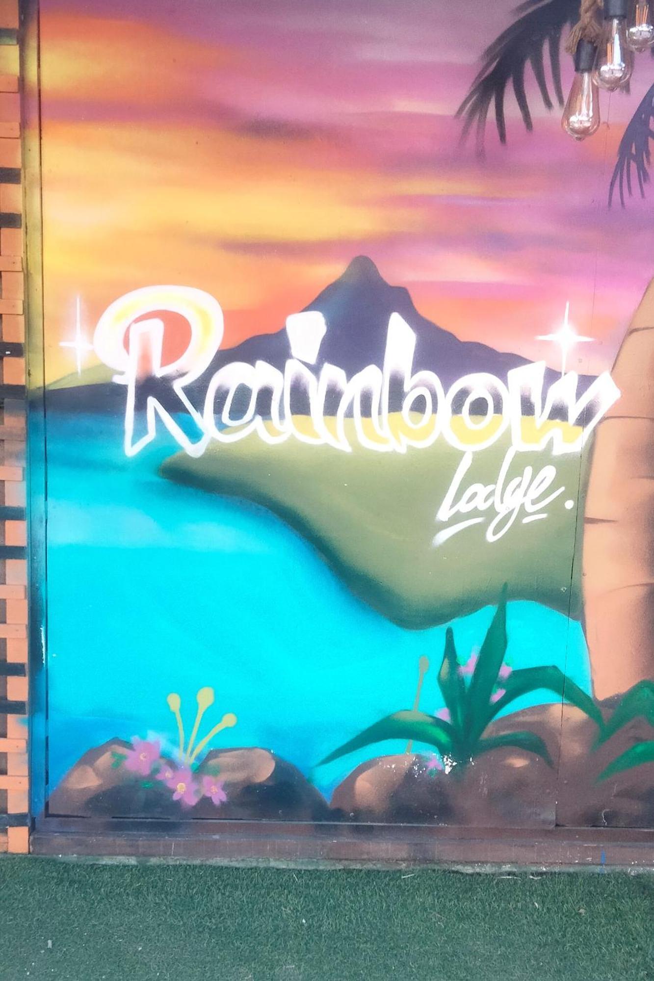 Rainbow Bed N Bfast Hostel Pantai Cenang  Bagian luar foto
